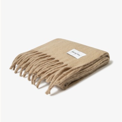 Arctic_Fox_Reykjavik_BEIGE_Scarf_4